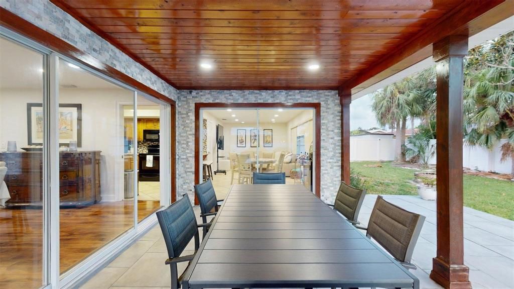 En Venta: $650,000 (3 camas, 2 baños, 1770 Pies cuadrados)