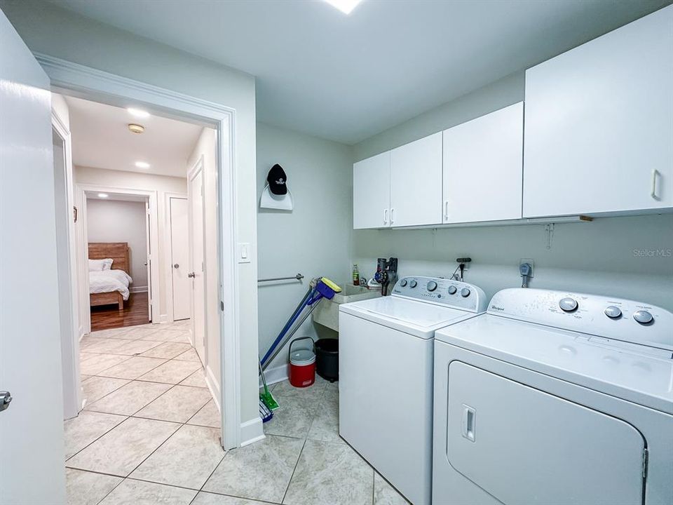 En Venta: $650,000 (3 camas, 2 baños, 1770 Pies cuadrados)