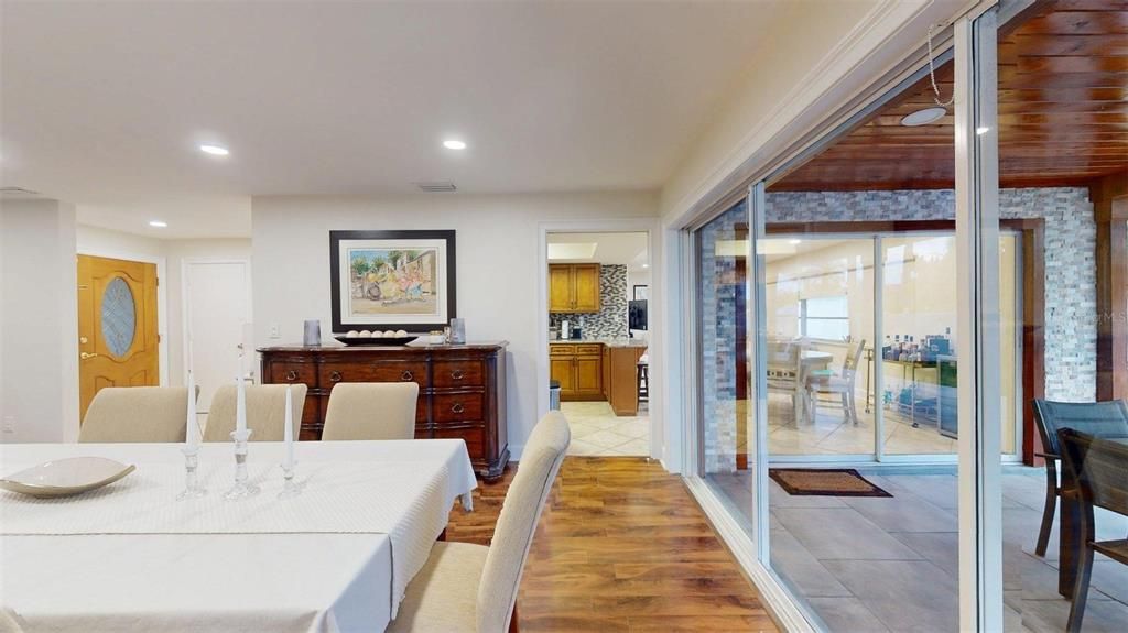 En Venta: $650,000 (3 camas, 2 baños, 1770 Pies cuadrados)