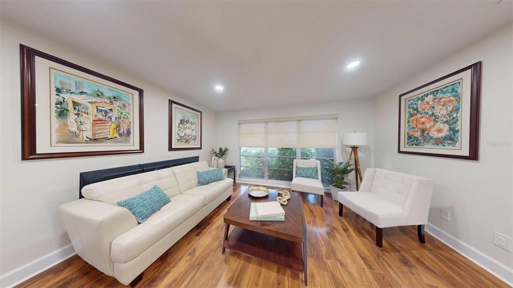 En Venta: $650,000 (3 camas, 2 baños, 1770 Pies cuadrados)