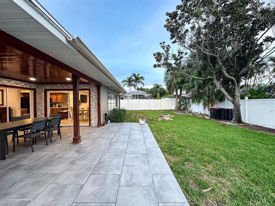 En Venta: $650,000 (3 camas, 2 baños, 1770 Pies cuadrados)