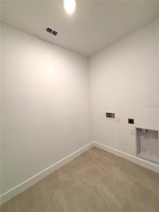 Под контрактом: $525,000 (3 спален, 2 ванн, 2233 Квадратных фут)