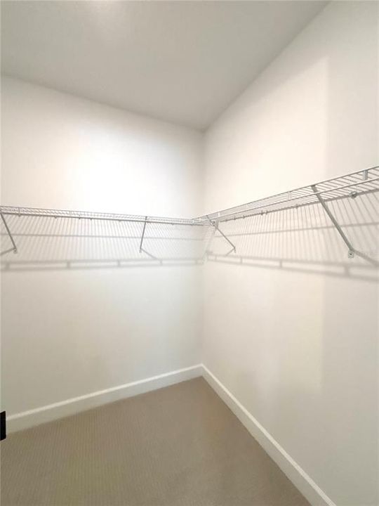 Под контрактом: $525,000 (3 спален, 2 ванн, 2233 Квадратных фут)