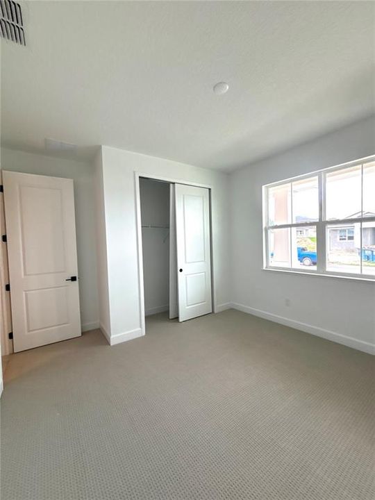 Под контрактом: $525,000 (3 спален, 2 ванн, 2233 Квадратных фут)