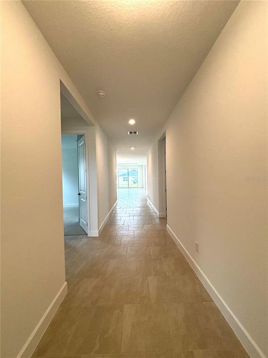 Под контрактом: $525,000 (3 спален, 2 ванн, 2233 Квадратных фут)