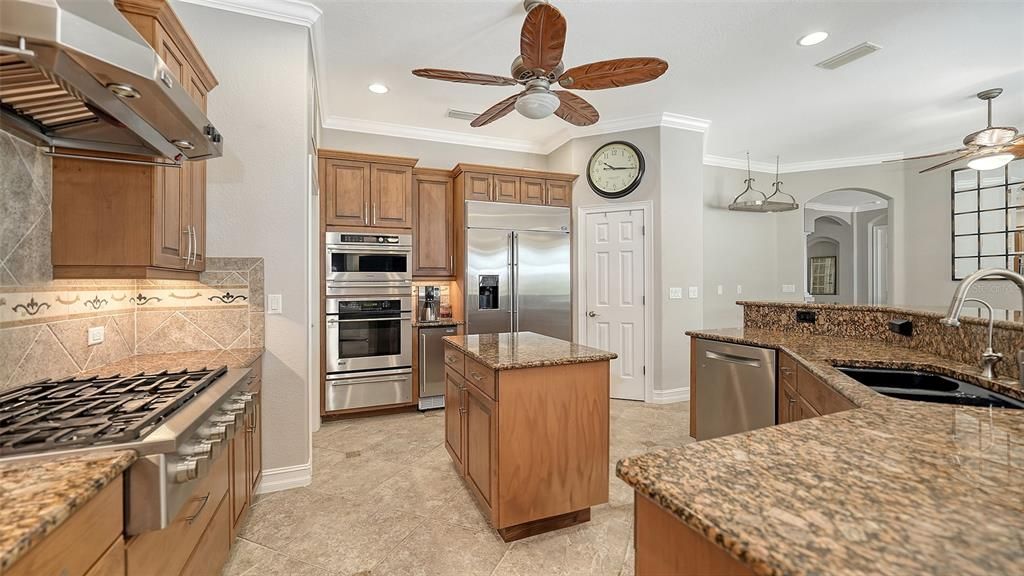 待售: $1,275,000 (4 贝兹, 3 浴室, 3477 平方英尺)