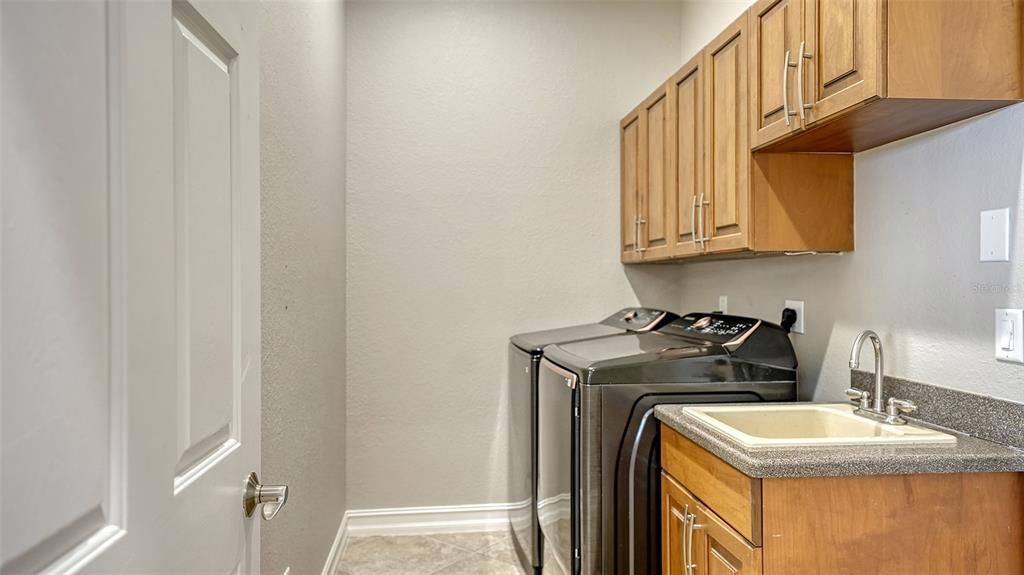 待售: $1,275,000 (4 贝兹, 3 浴室, 3477 平方英尺)