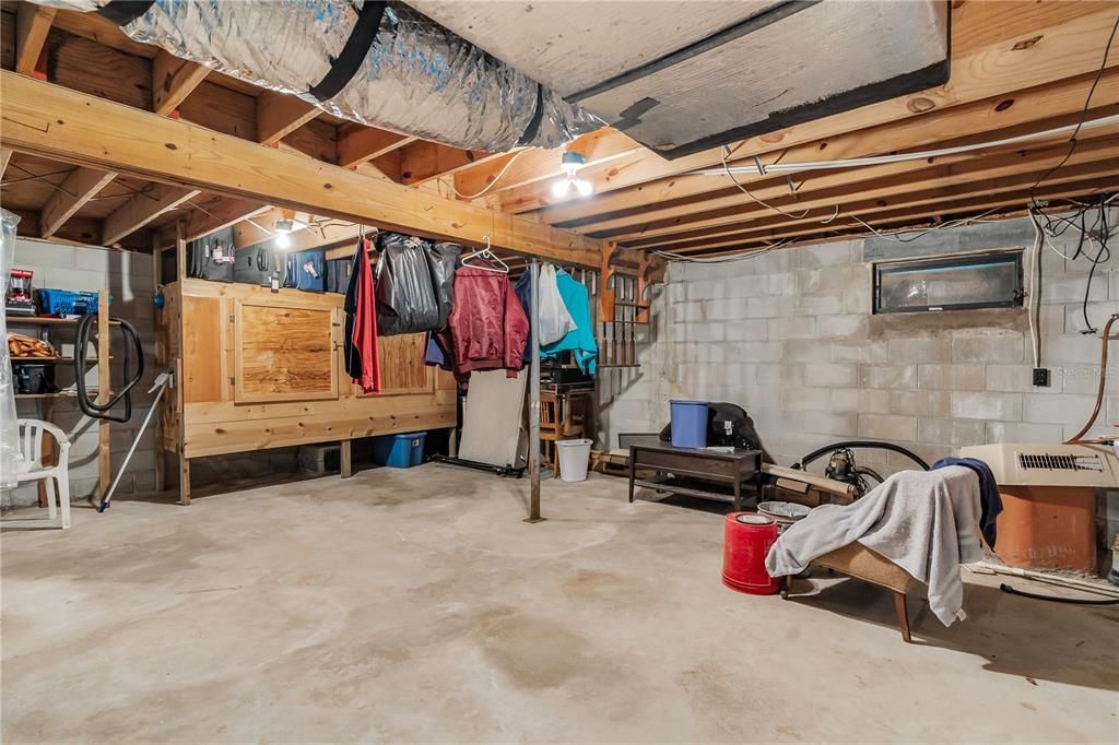 Activo con contrato: $625,000 (3 camas, 2 baños, 1920 Pies cuadrados)