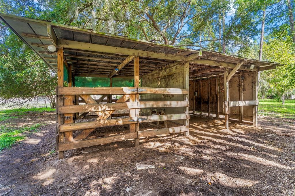 Activo con contrato: $625,000 (3 camas, 2 baños, 1920 Pies cuadrados)