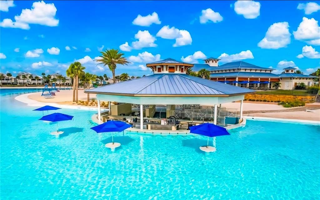 For Sale: $1,100,000 (4 beds, 2 baths, 2639 Square Feet)