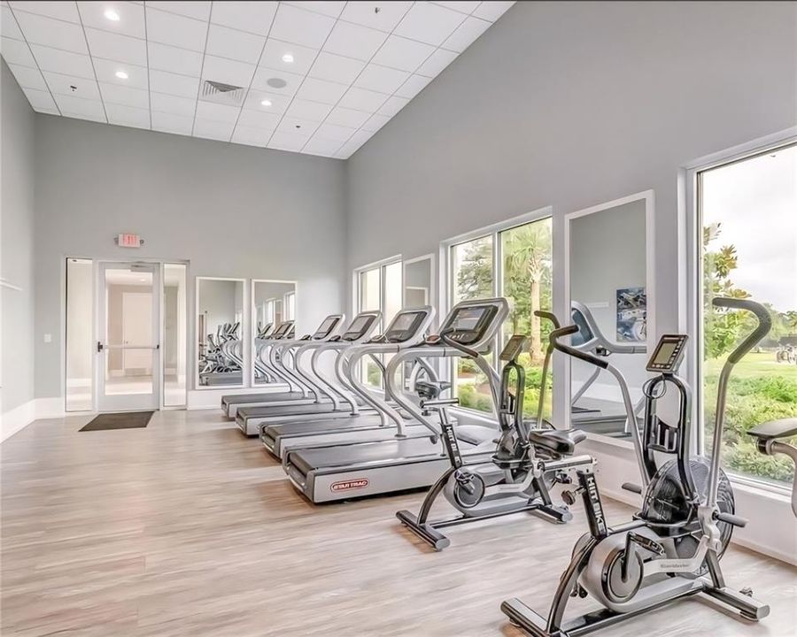 For Sale: $1,100,000 (4 beds, 2 baths, 2639 Square Feet)