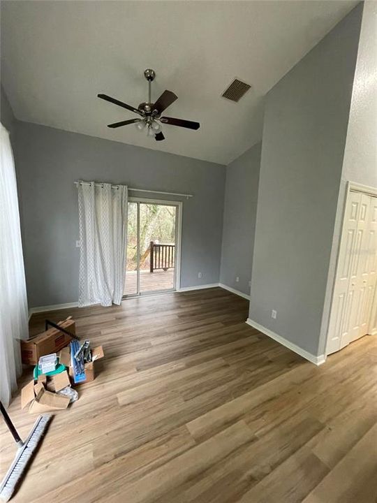 待售: $160,000 (2 贝兹, 1 浴室, 600 平方英尺)