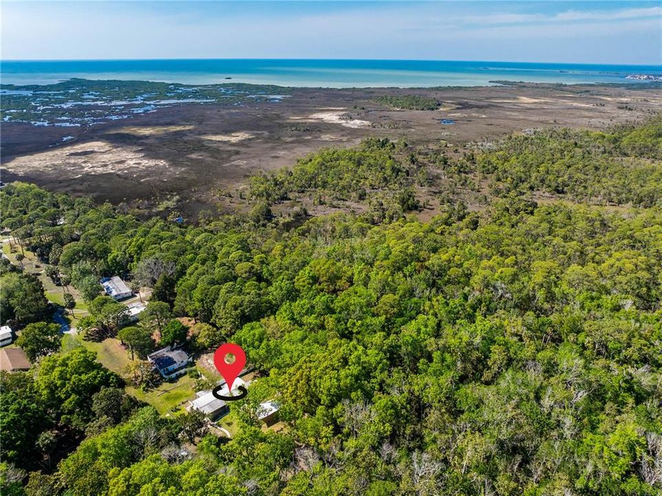 For Sale: $139,000 (2 beds, 2 baths, 784 Square Feet)