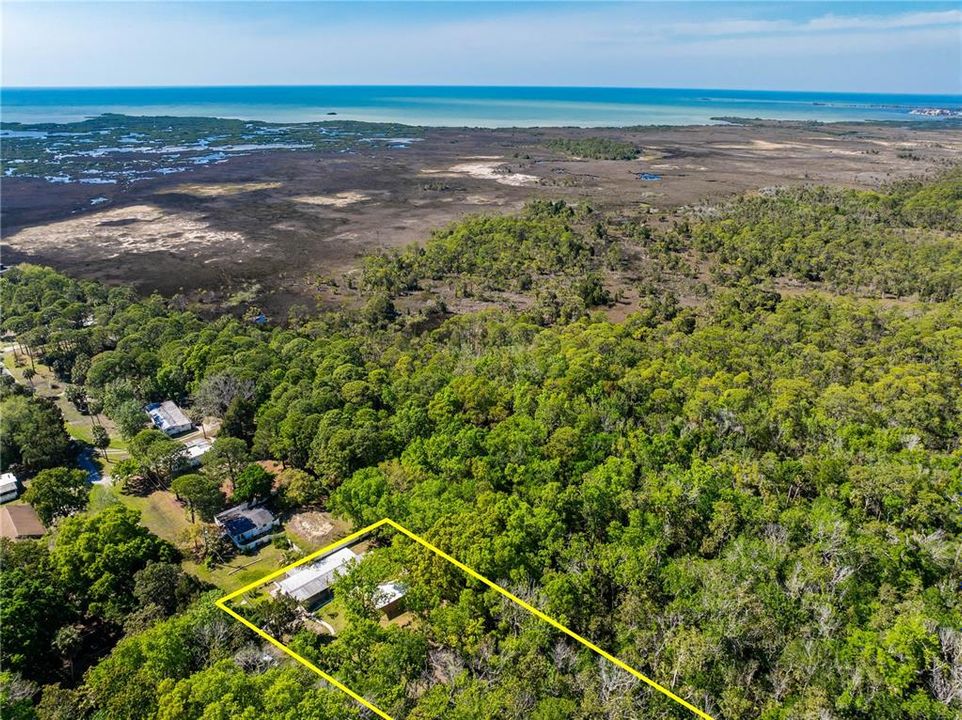 For Sale: $139,000 (2 beds, 2 baths, 784 Square Feet)