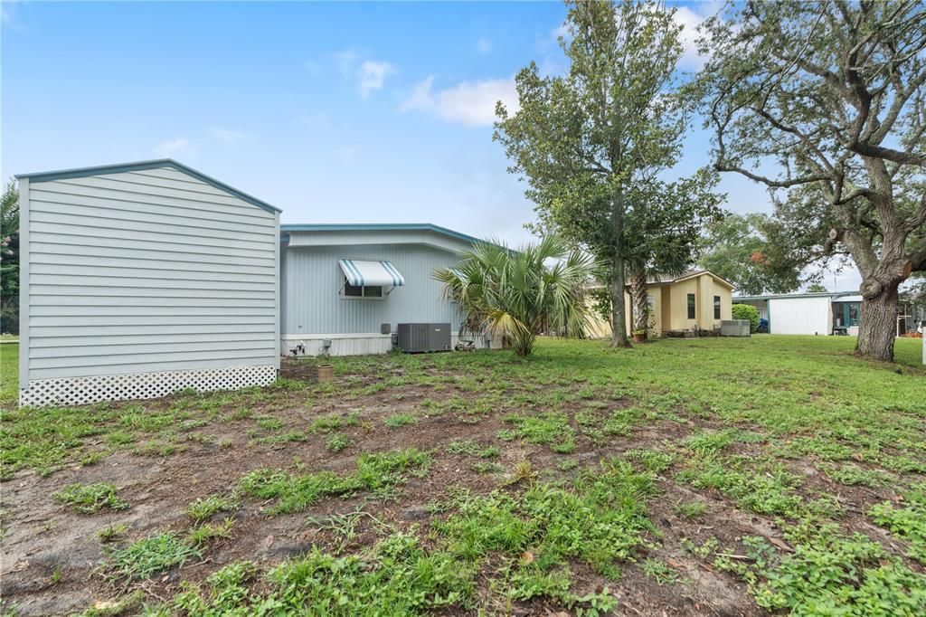 На продажу: $147,900 (2 спален, 2 ванн, 816 Квадратных фут)