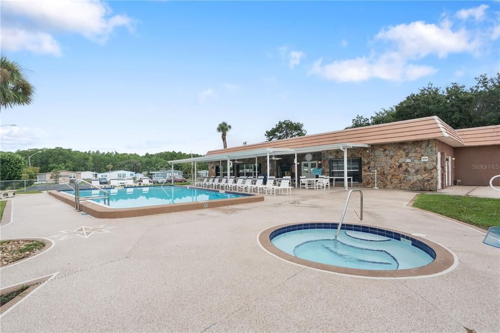 На продажу: $147,900 (2 спален, 2 ванн, 816 Квадратных фут)