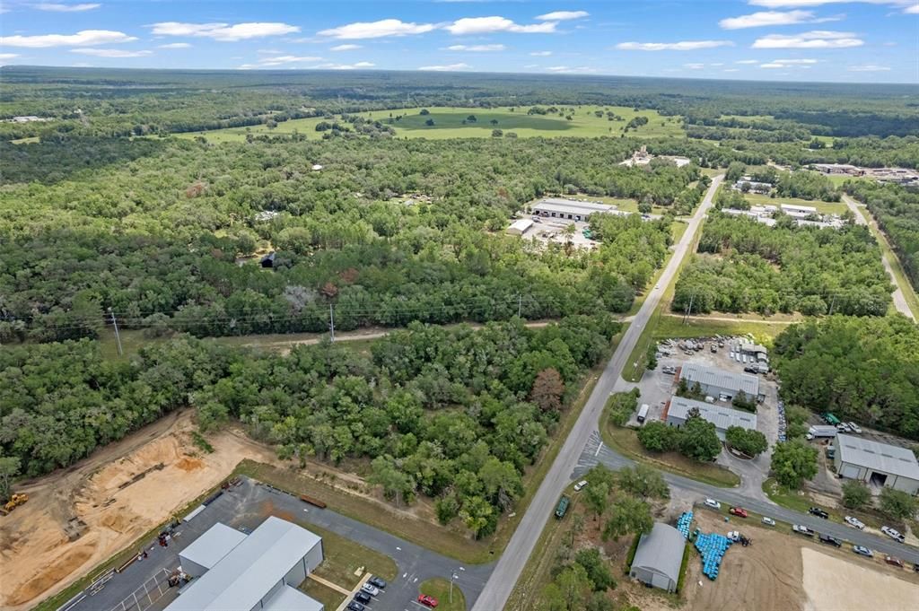 На продажу: $500,000 (9.45 acres)