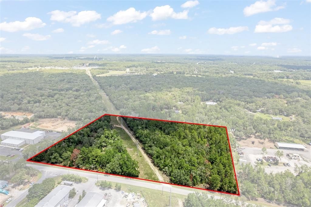 На продажу: $500,000 (9.45 acres)