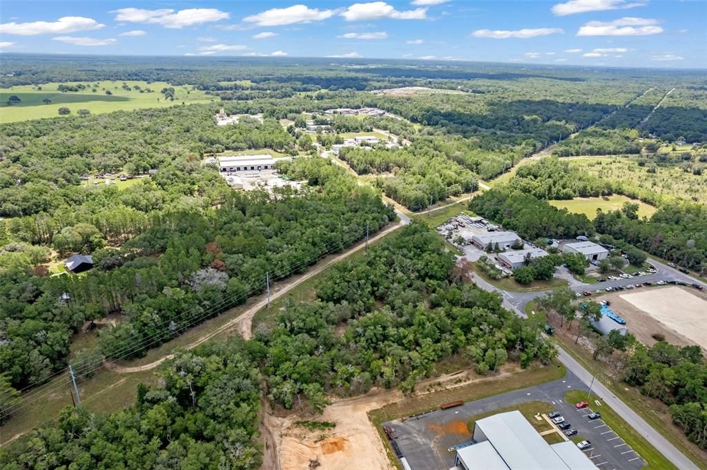 На продажу: $500,000 (9.45 acres)