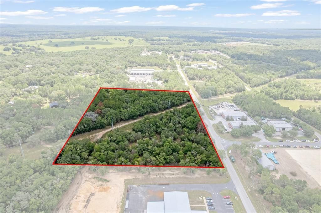 На продажу: $500,000 (9.45 acres)