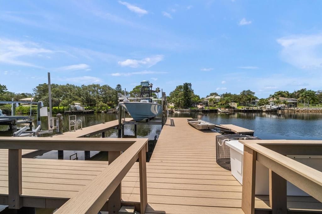 En Venta: $1,459,000 (3 camas, 2 baños, 2723 Pies cuadrados)