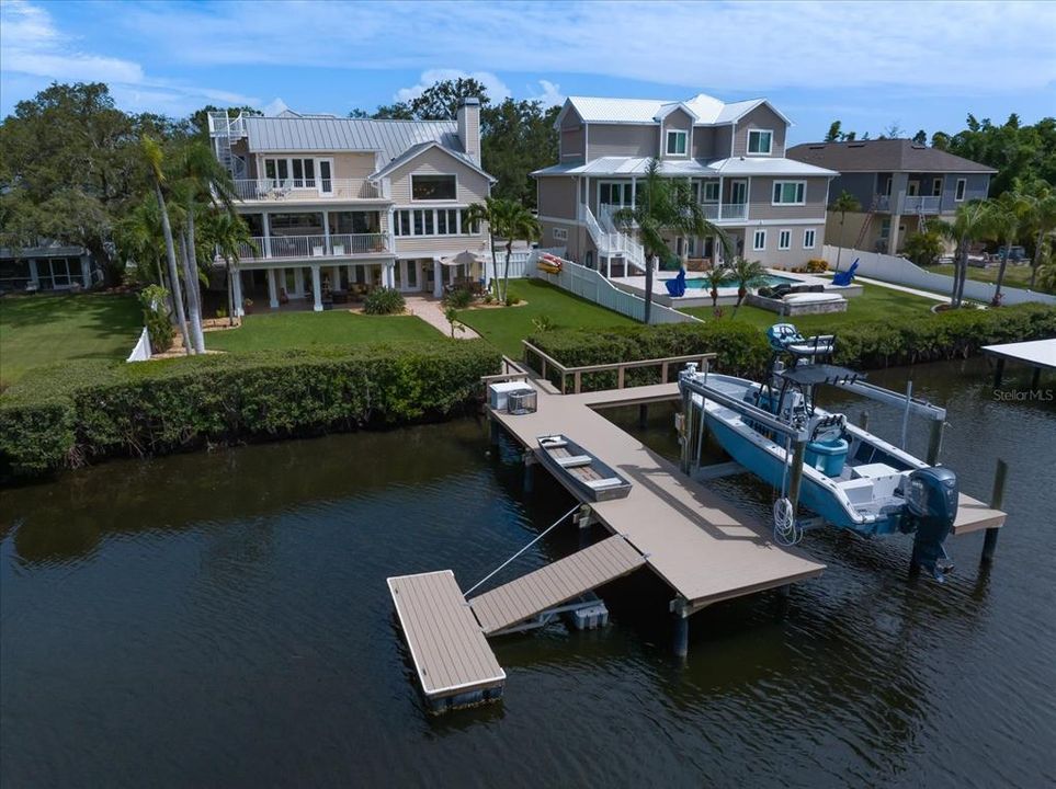 En Venta: $1,459,000 (3 camas, 2 baños, 2723 Pies cuadrados)