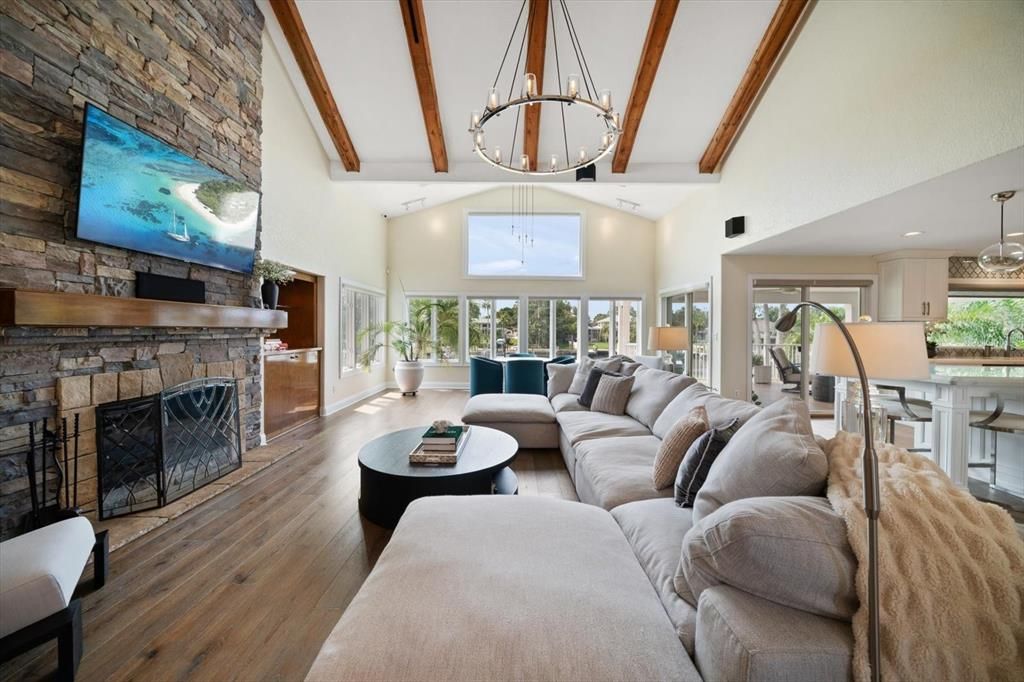 En Venta: $1,459,000 (3 camas, 2 baños, 2723 Pies cuadrados)