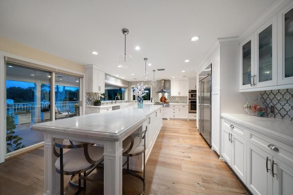 En Venta: $1,459,000 (3 camas, 2 baños, 2723 Pies cuadrados)