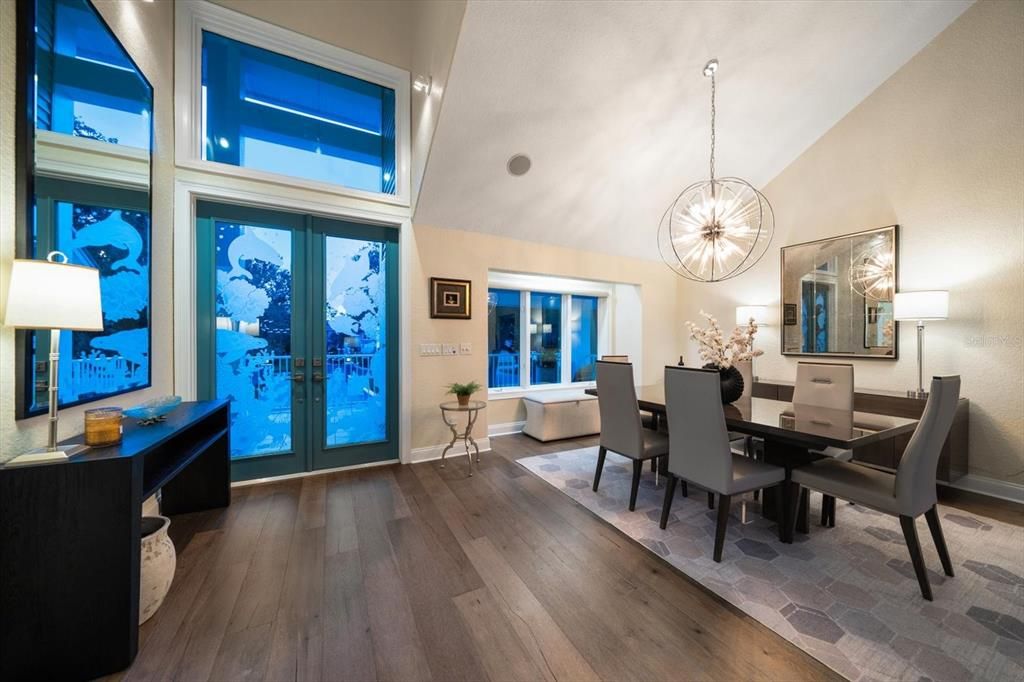 En Venta: $1,459,000 (3 camas, 2 baños, 2723 Pies cuadrados)