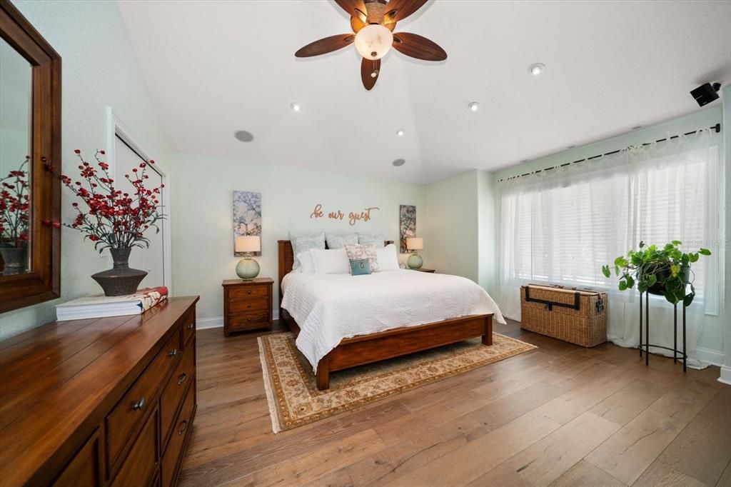 En Venta: $1,459,000 (3 camas, 2 baños, 2723 Pies cuadrados)