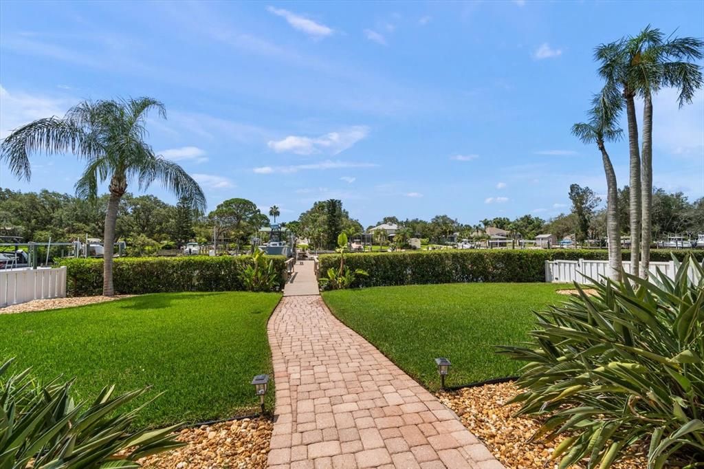 En Venta: $1,459,000 (3 camas, 2 baños, 2723 Pies cuadrados)