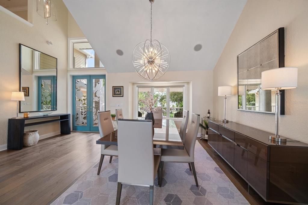 En Venta: $1,459,000 (3 camas, 2 baños, 2723 Pies cuadrados)