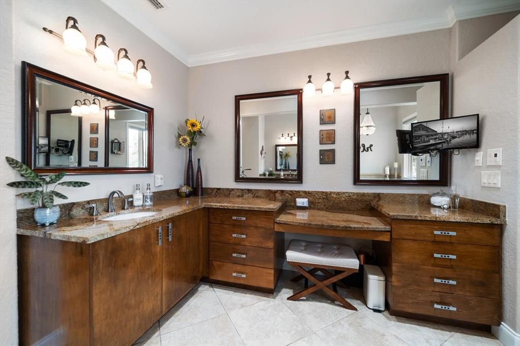 En Venta: $1,459,000 (3 camas, 2 baños, 2723 Pies cuadrados)