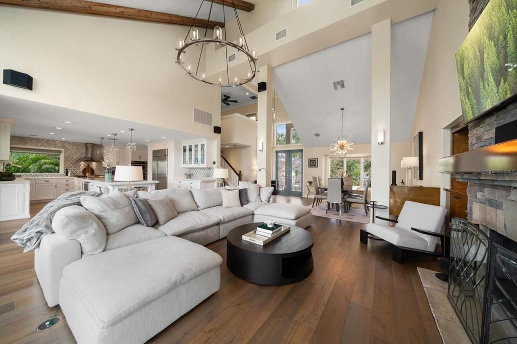 En Venta: $1,459,000 (3 camas, 2 baños, 2723 Pies cuadrados)