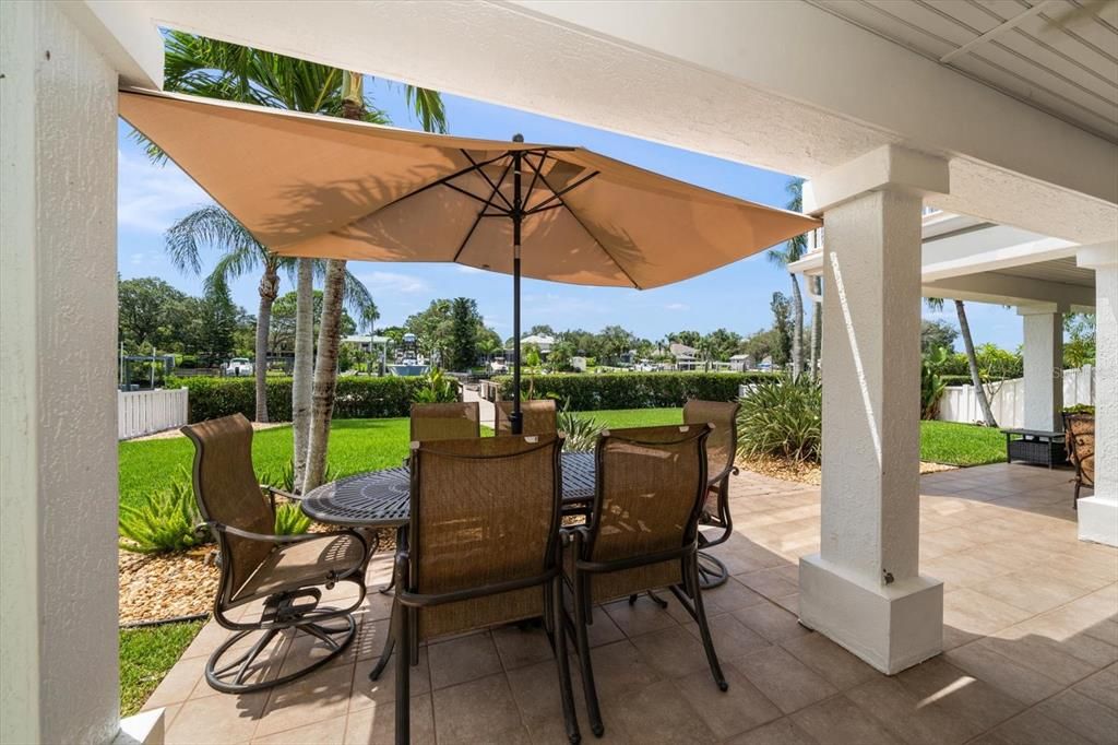 En Venta: $1,459,000 (3 camas, 2 baños, 2723 Pies cuadrados)