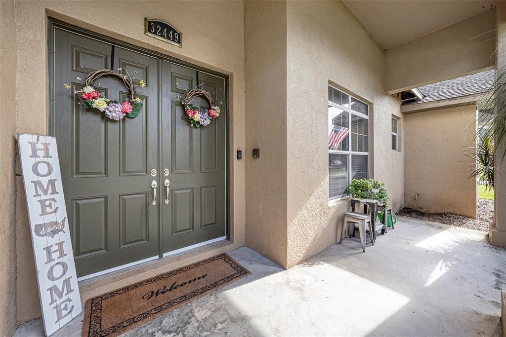 For Sale: $799,000 (5 beds, 4 baths, 3524 Square Feet)