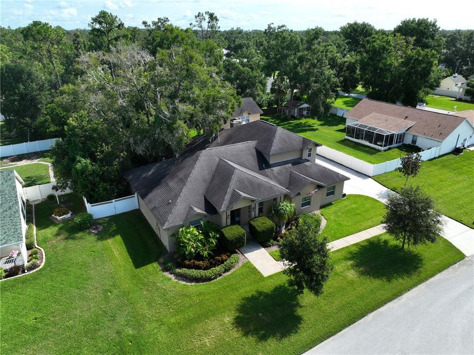 For Sale: $799,000 (5 beds, 4 baths, 3524 Square Feet)