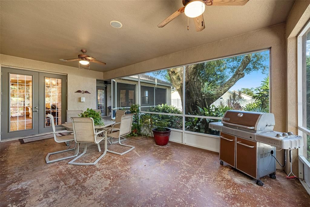 For Sale: $799,000 (5 beds, 4 baths, 3524 Square Feet)