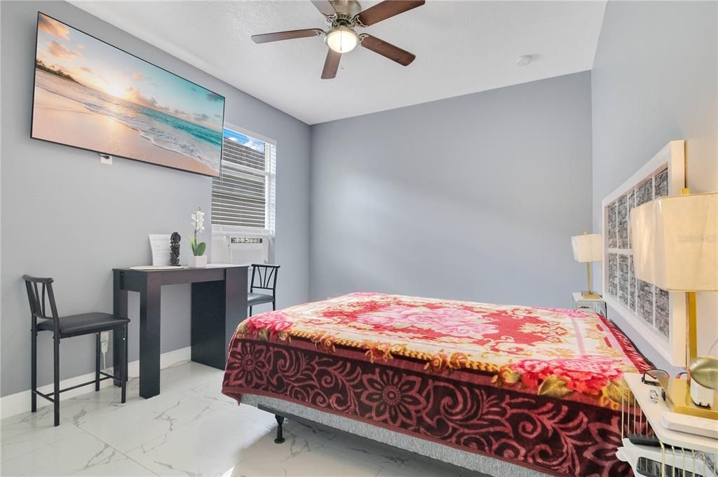 For Sale: $694,000 (5 beds, 4 baths, 3439 Square Feet)