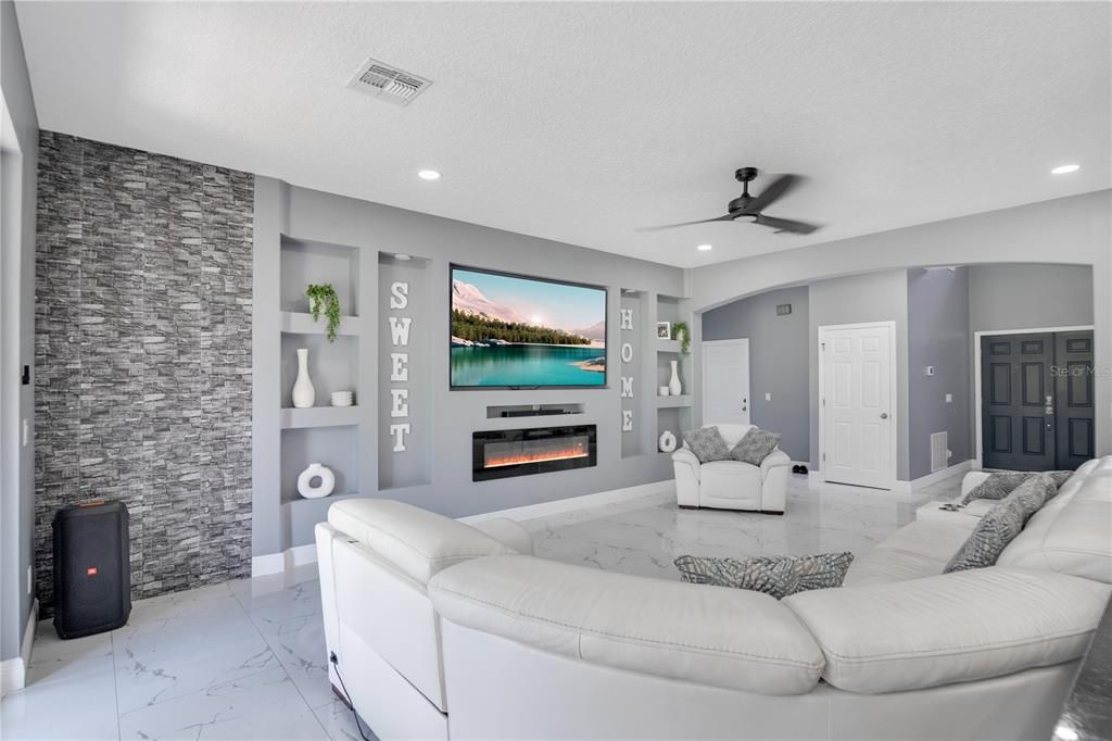 For Sale: $694,000 (5 beds, 4 baths, 3439 Square Feet)