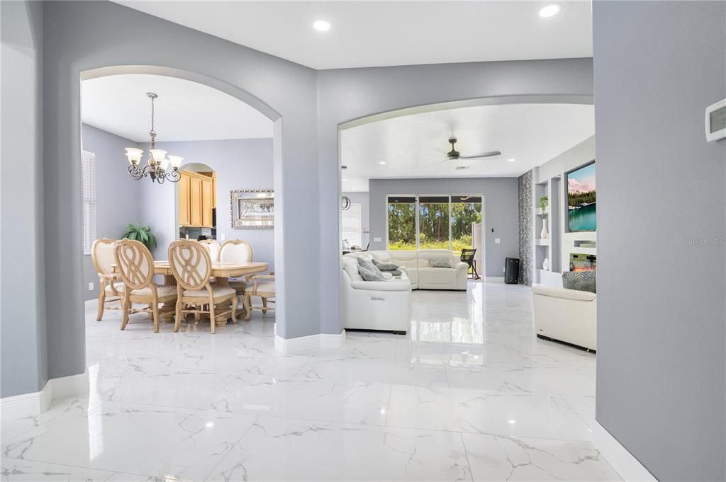 For Sale: $694,000 (5 beds, 4 baths, 3439 Square Feet)