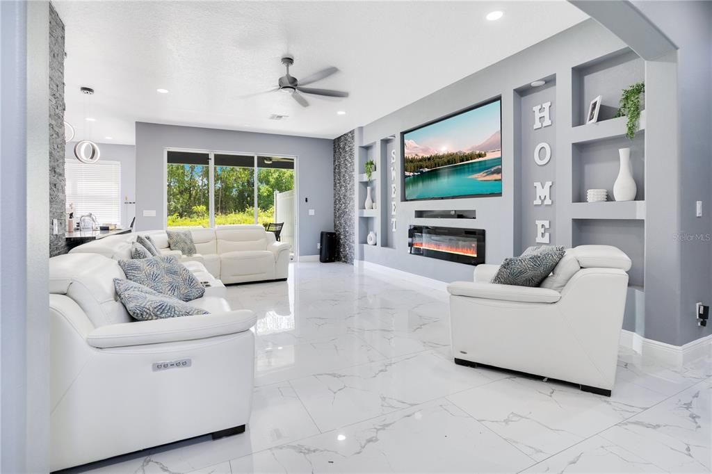 For Sale: $694,000 (5 beds, 4 baths, 3439 Square Feet)