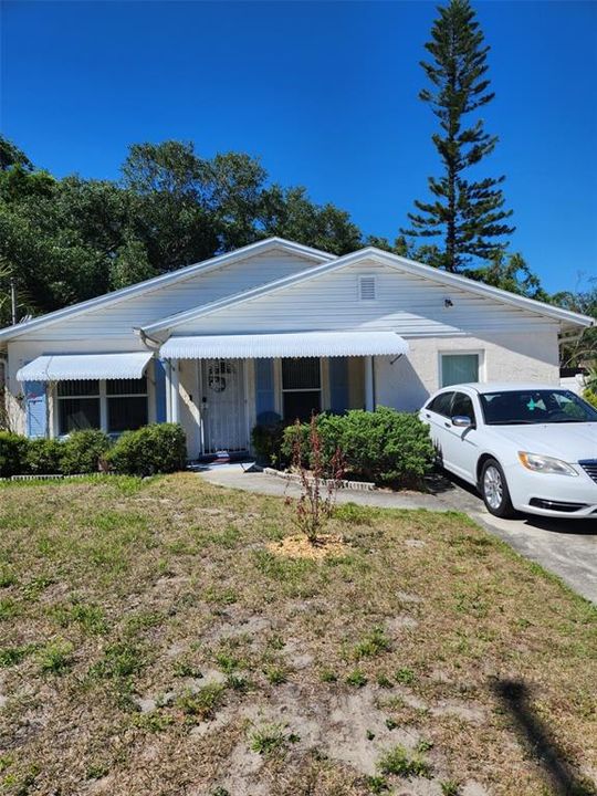 Vendido Recientemente: $240,000 (3 camas, 2 baños, 1600 Pies cuadrados)