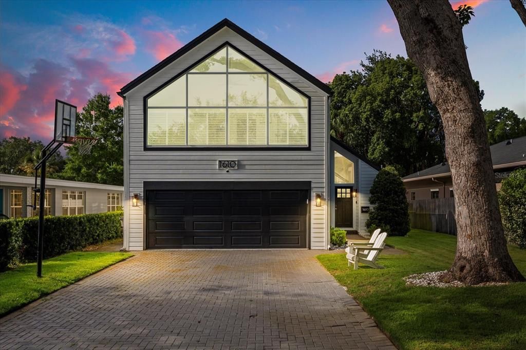 Vendido Recientemente: $1,050,000 (3 camas, 2 baños, 2140 Pies cuadrados)