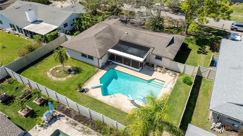 合同活跃: $460,000 (3 贝兹, 2 浴室, 1650 平方英尺)