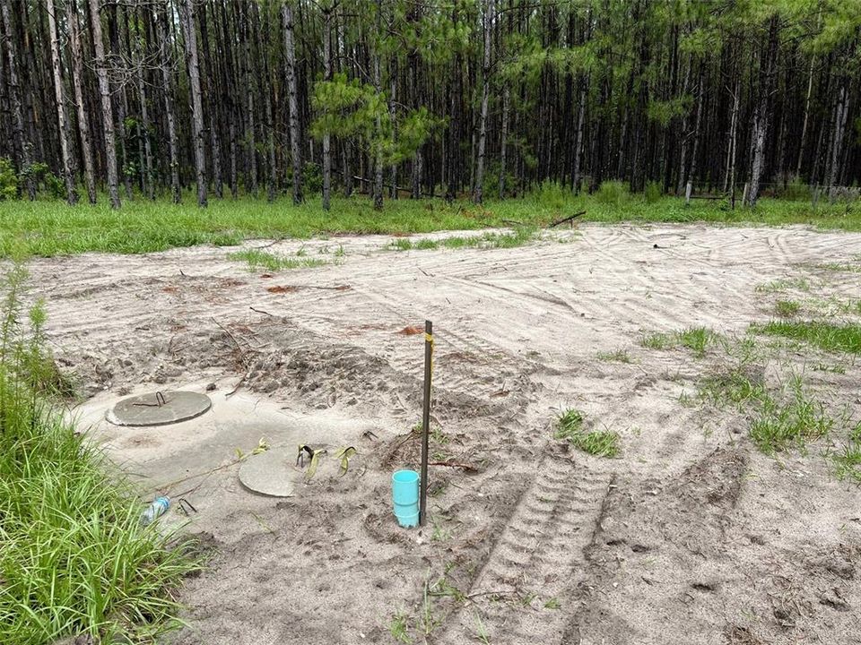 待售: $79,000 (1.01 acres)