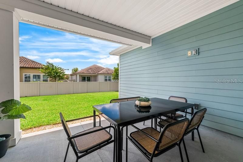 待售: $700,000 (4 贝兹, 3 浴室, 2637 平方英尺)