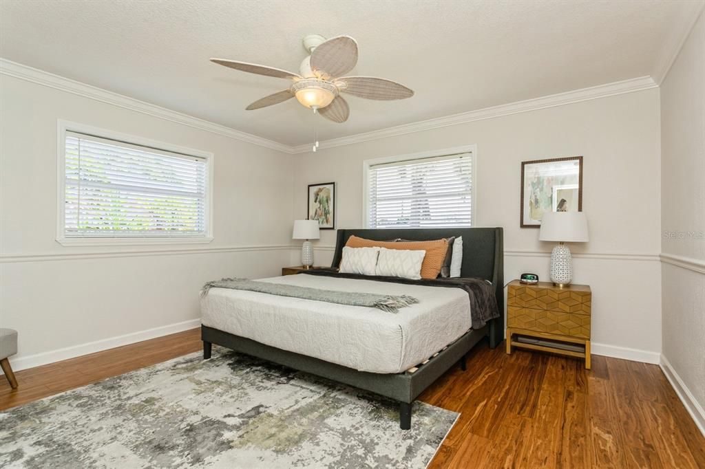 合同活跃: $679,900 (3 贝兹, 2 浴室, 1788 平方英尺)