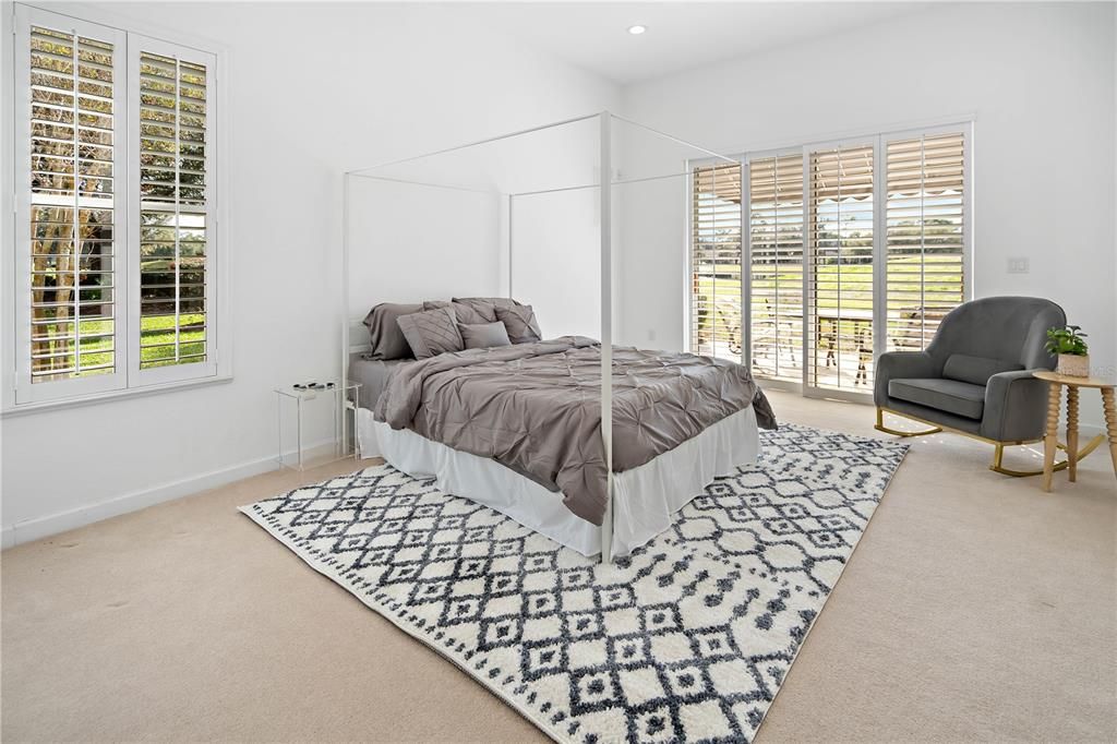 En Venta: $799,000 (4 camas, 4 baños, 3569 Pies cuadrados)