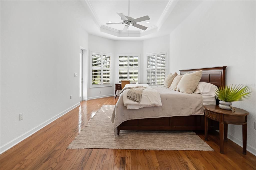 En Venta: $799,000 (4 camas, 4 baños, 3569 Pies cuadrados)